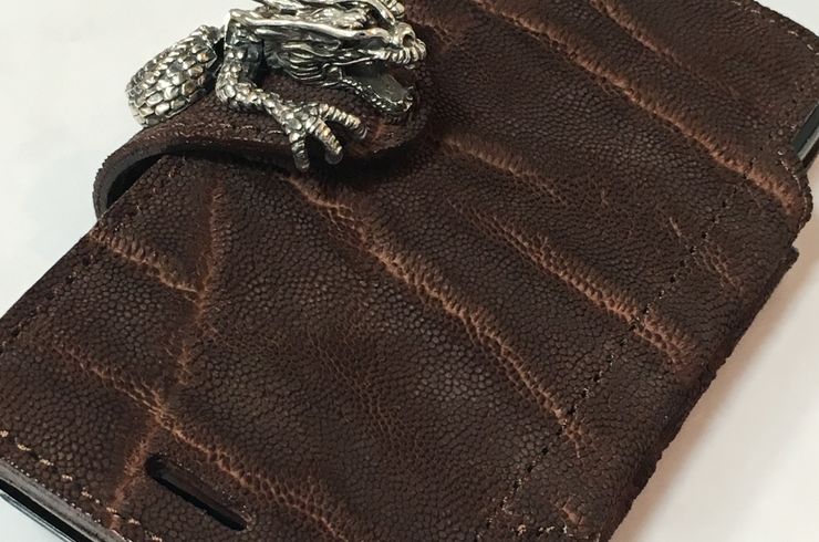 カスタム手帳型携帯カバー☆